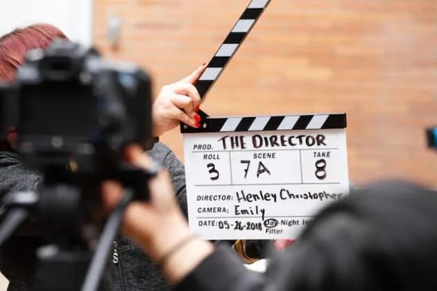 Noworoczne filmy 2025: 10 inspirujących historii dla Twoich celów Noworoczne filmy 2025: 10 inspirujących historii dla Twoich celów
